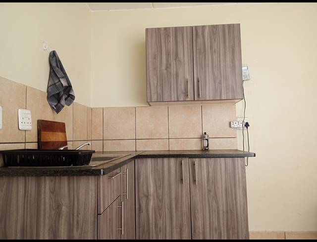 1 BEDROOM SECTIONAL TITLE FOR SALE IN COMET